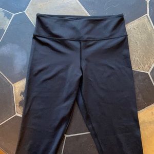 Zyia Black LnT Mid Rise 24”